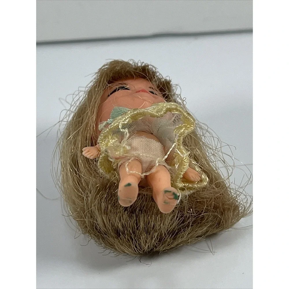 Original Little Kiddle doll yellow hair & sheer flower dress brown eyes Toy Girl